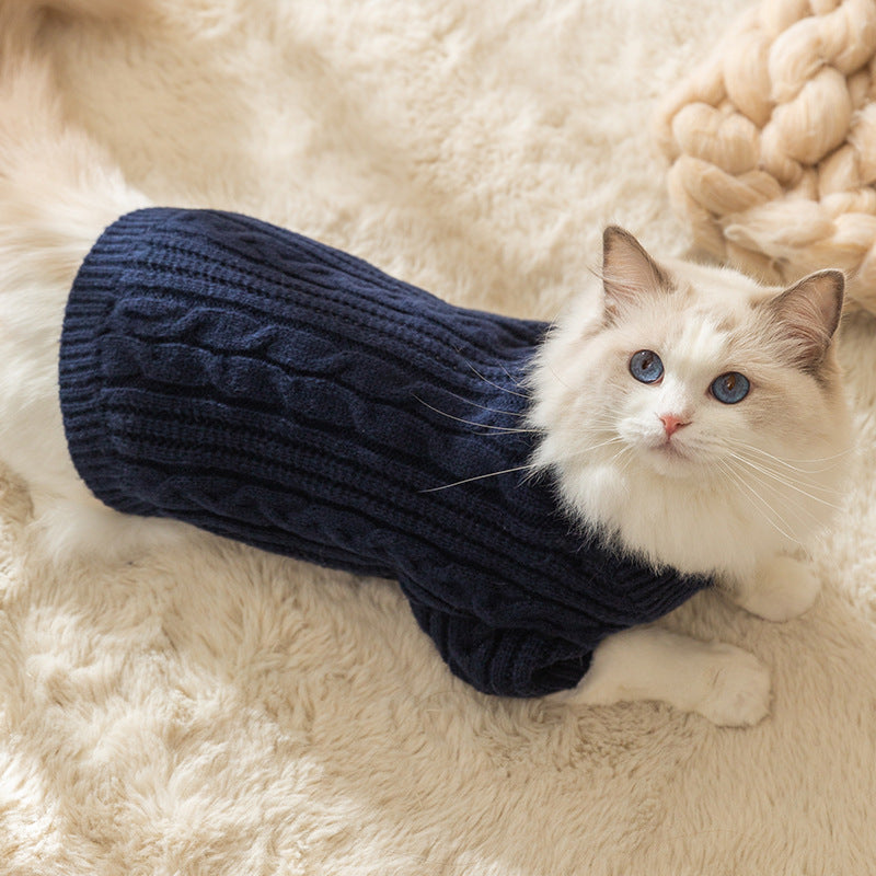 Lässiger, einfarbiger Haustierpullover – warm & fusselfrei für Katzen